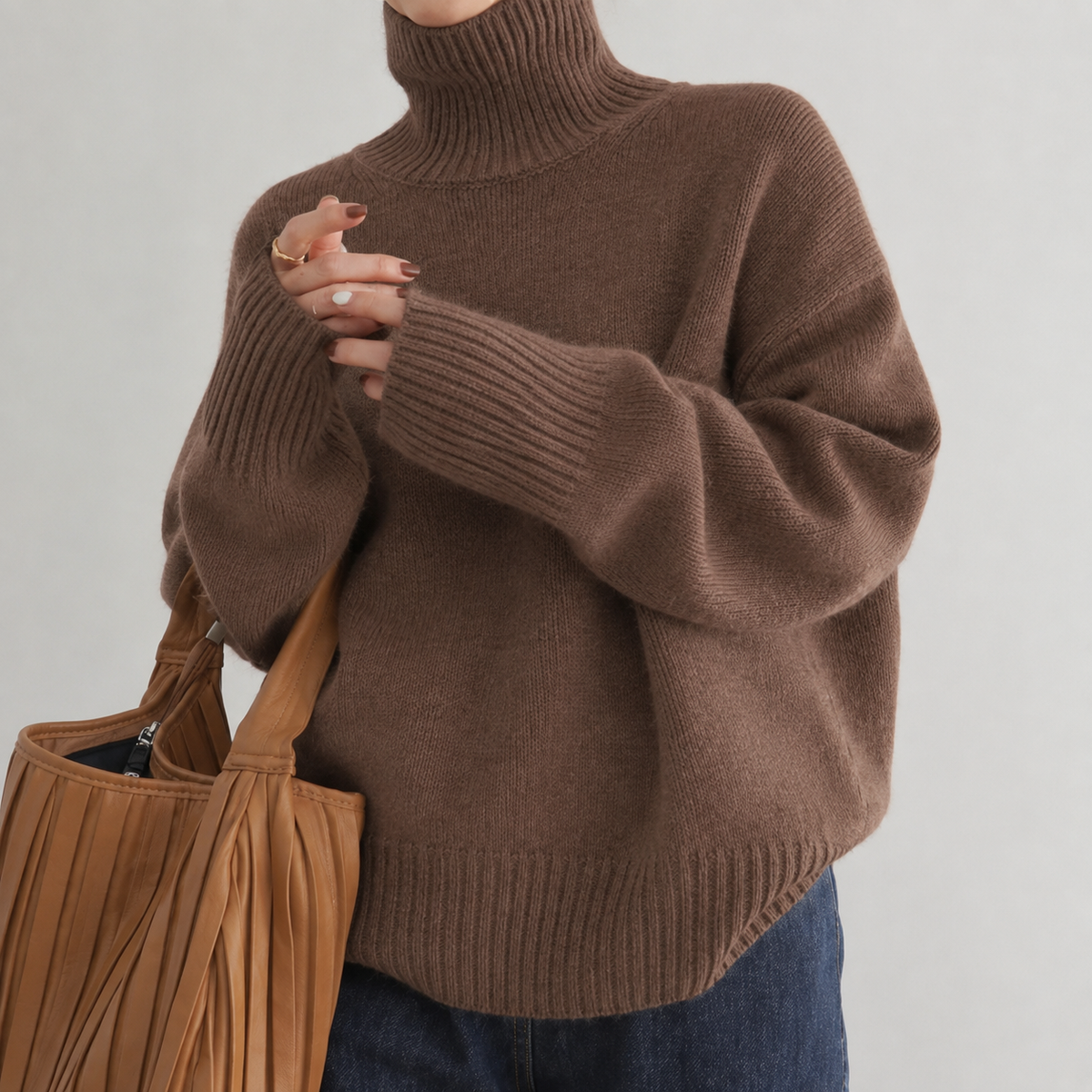 BARBARA™ | MAGLIONE IN SIMIL CACHEMIRE COLLO ALTO